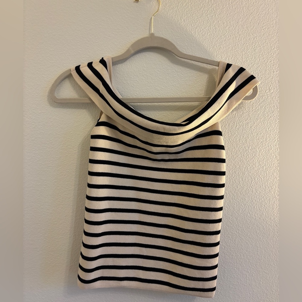 Zara Black and Cream Striped Top